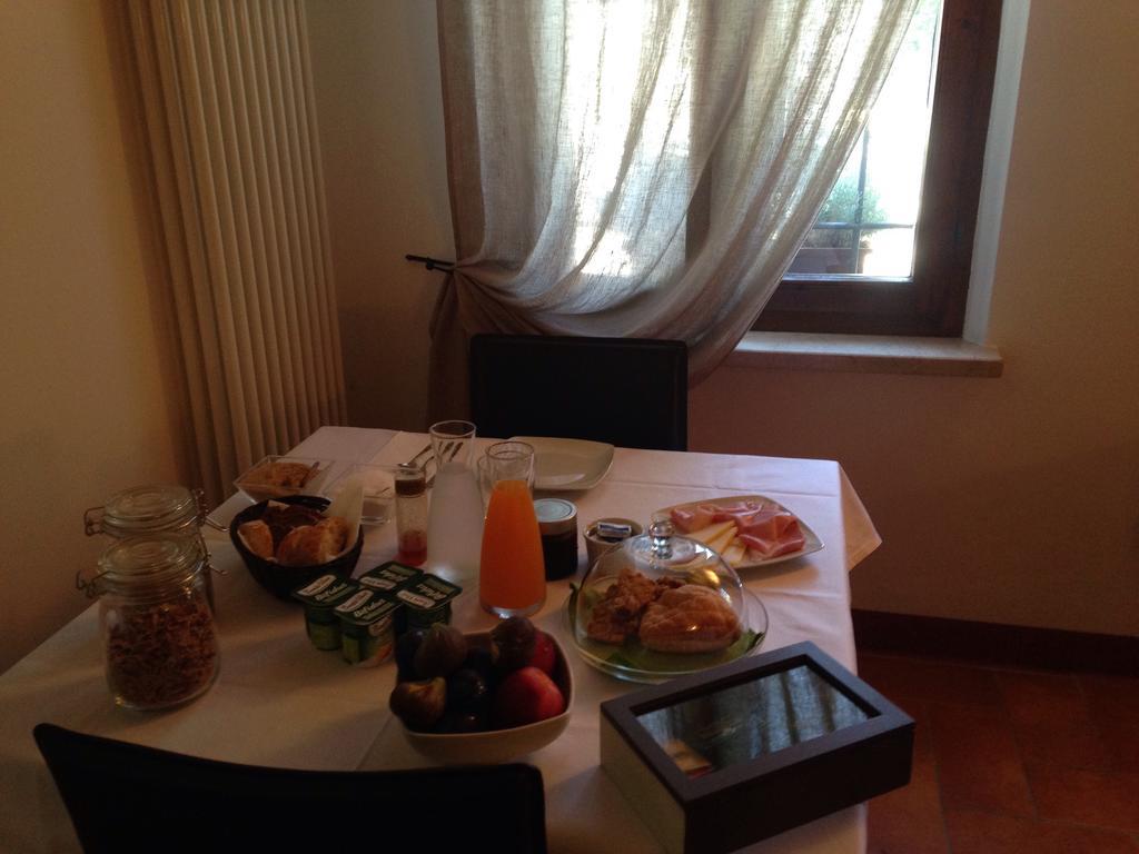 Agriturismo Viridarium Castellucchio Экстерьер фото